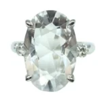 Pt･Pm900 クオーツ・ダイヤモンド リング 0.21 ct