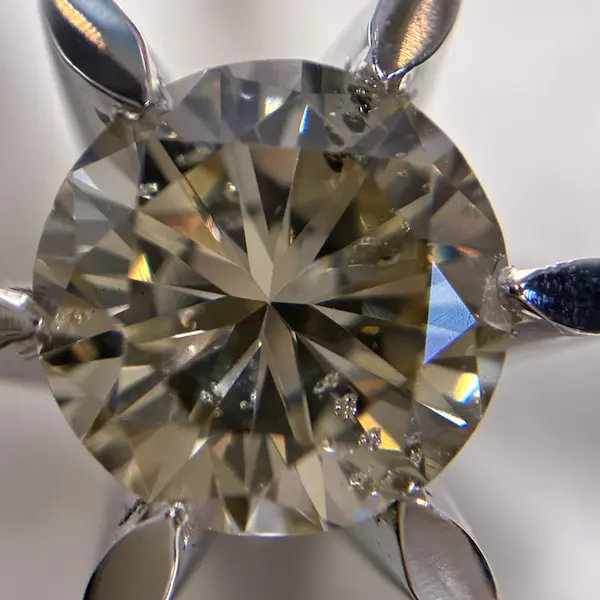 ダイヤ　2.31ct