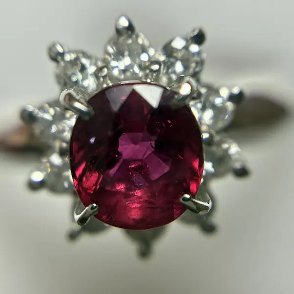 ルビー　0.75ct