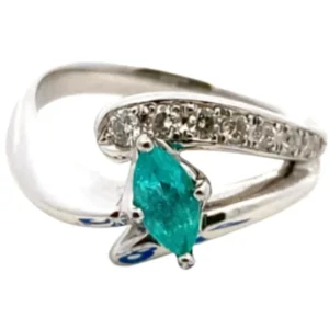 K18WG ブラジル産パライバトルマリン・ダイヤモンド リング 0.363・D0.17ct