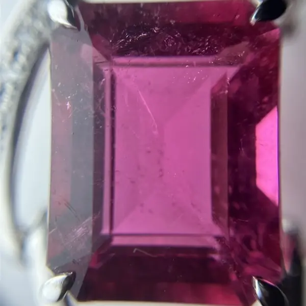トルマリン　13.22ct