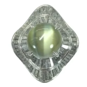 Pt･Pm900 キャッツアイ・ダイヤモンド リング 4.74 ct D2.15 ct 