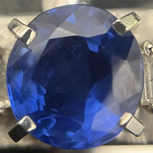 サファイア　2.02ct