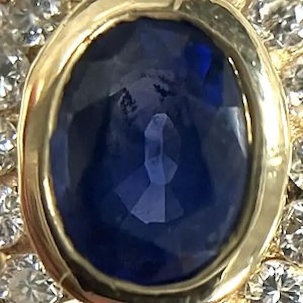 サファイア　0.53ct