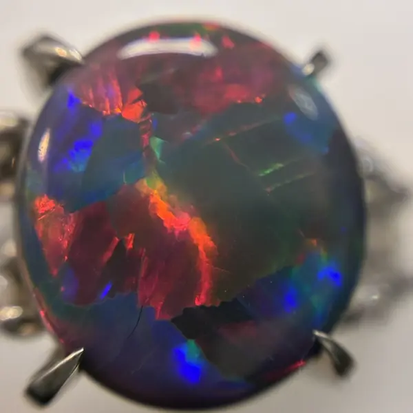 ブラックオパール　3.42ct