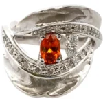 K18WG ガーネット・ダイヤモンド リング 0.64・D0.37ct