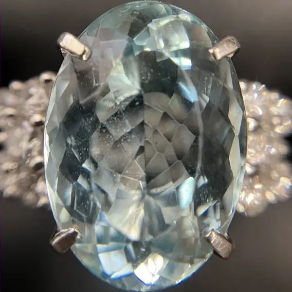 アクアマリン　6.12ct