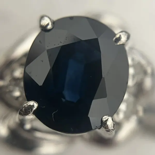 サファイア　0.95ct