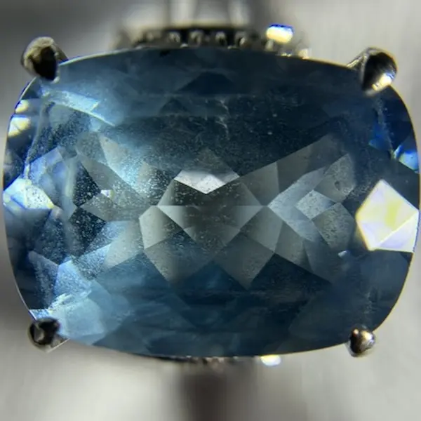 アクアマリン　8.23ct