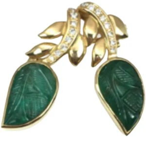 K18 エメラルド・ダイヤモンド ブローチ 4.46・4.41 ct 0.08・0.08 ct