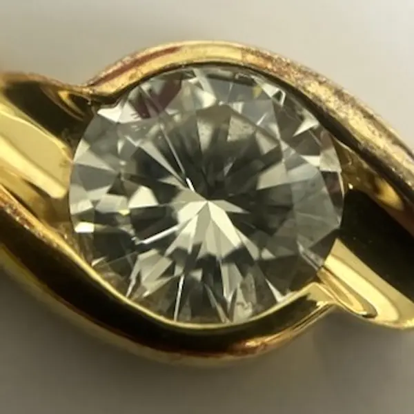 ダイヤ　1.01ct