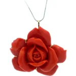 K18 サンゴ ブローチ