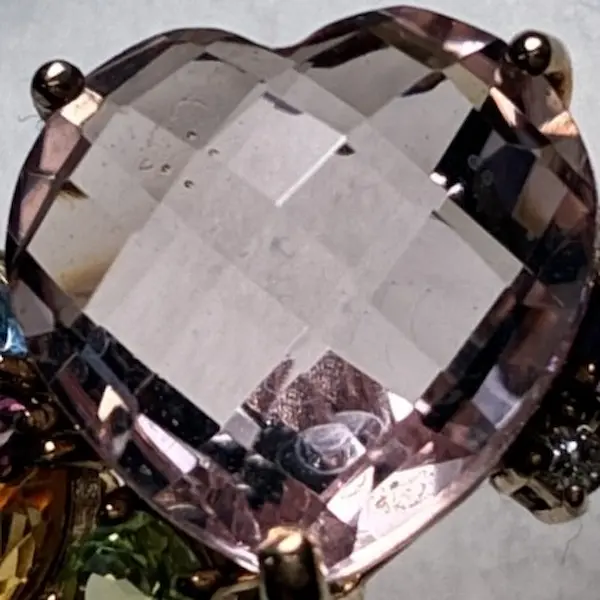 モルガナイト　5.81ct