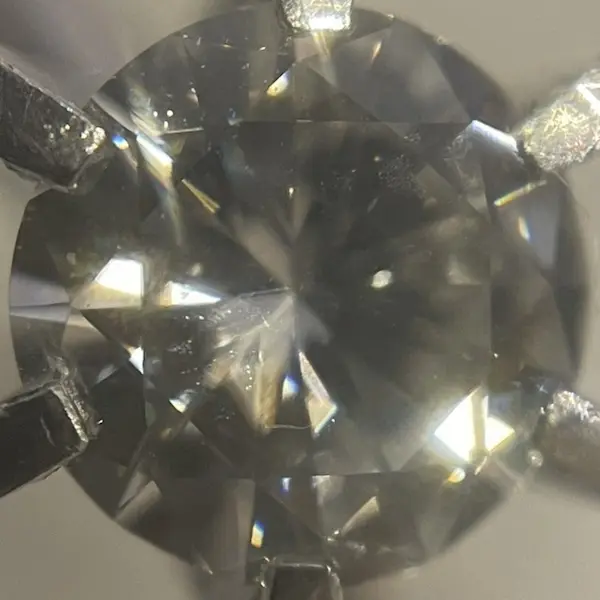 ダイヤ　0.58ct
