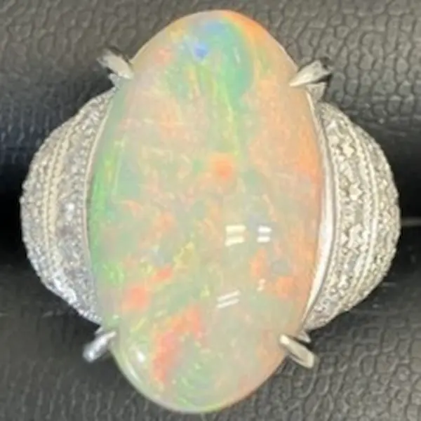 オパール　9.85ct