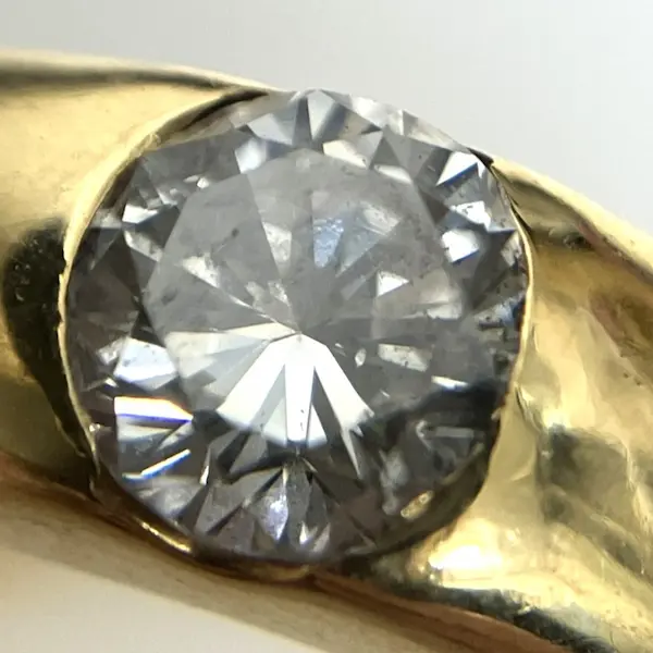 ダイヤ　0.35ct