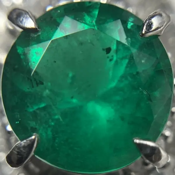 エメラルド　1.68ct