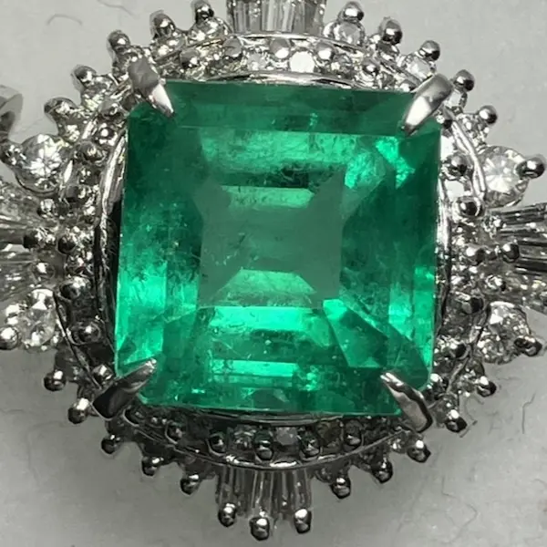 エメラルド　3.11ct