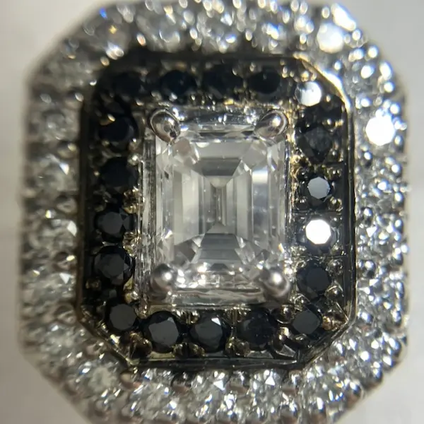 ダイヤ　0.31ct 0.25ct