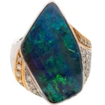 Pt900/K18 ボルダーオパール・ダイヤモンド リング 12.44・0.57ct