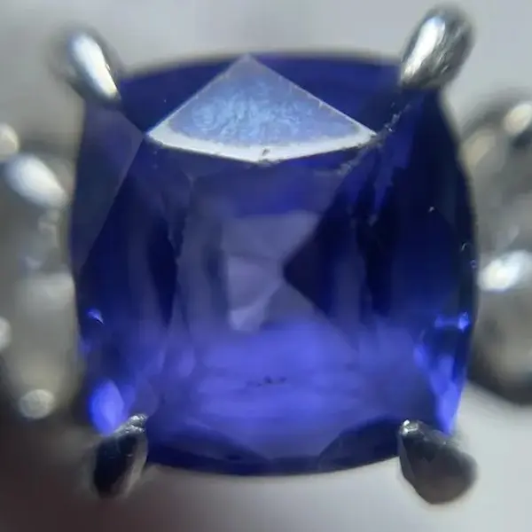 タンザナイト　1.88ct