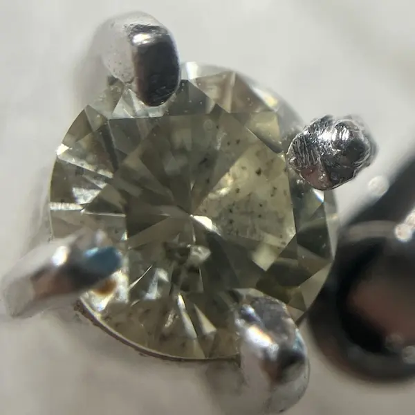 ダイヤ　0.3ct