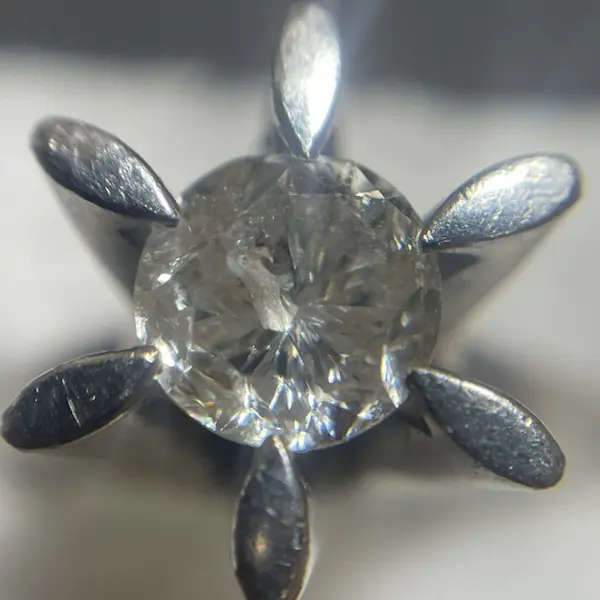 ダイヤ　1.034ct