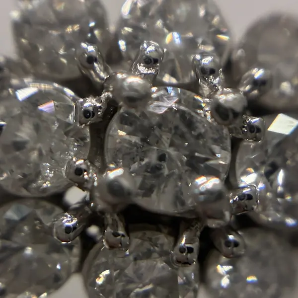 ラージメレダイヤ　1.01ct