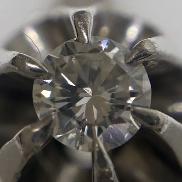 ダイヤ　0.15ct