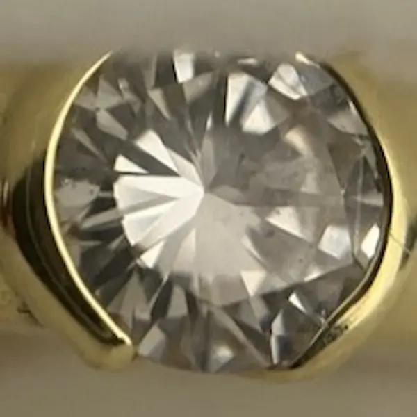 ダイヤ　0.15ct