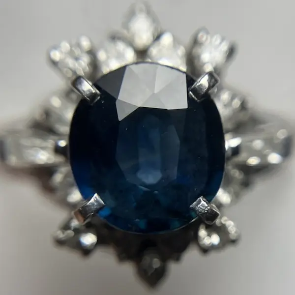 サファイア　1.21ct