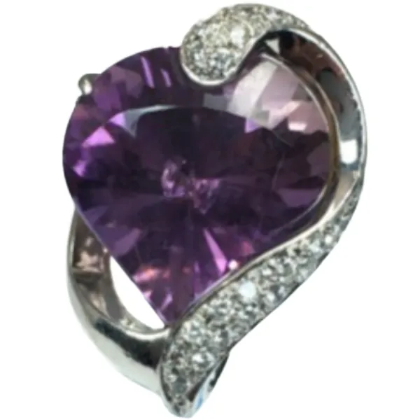 Pt･Pm900 アメシスト・ダイヤモンド リング 13.2 ct D0.25 ct