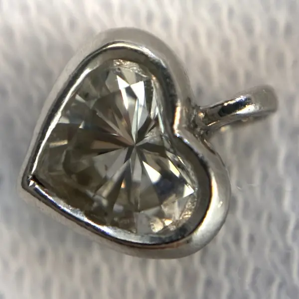 ダイヤ　0.34ct