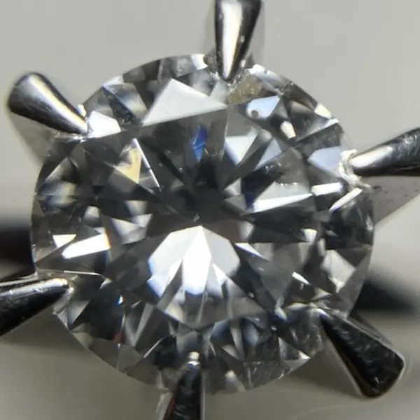 ダイヤ　 0.93ct