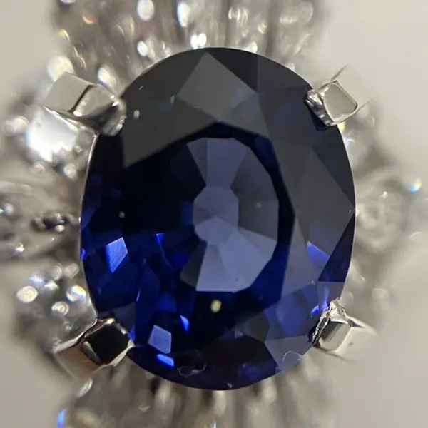 サファイア　1.18ct