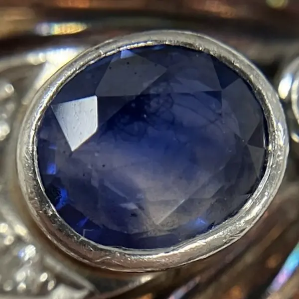 サファイア　0.93ct
