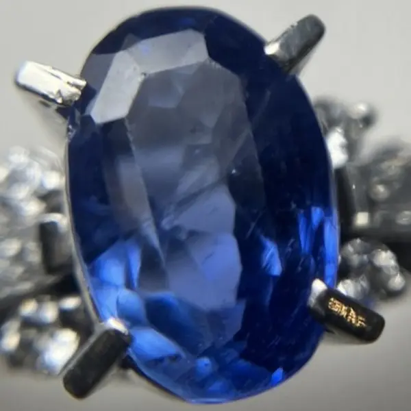 サファイア　1.83ct