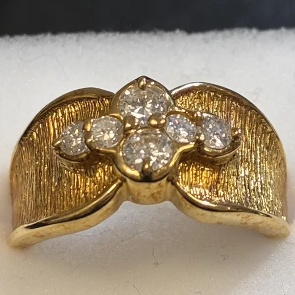 ダイヤ　0.36ct