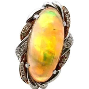 Pt･Pm900 ファイヤーオパール・ダイヤモンド 8.7・D0.25ct