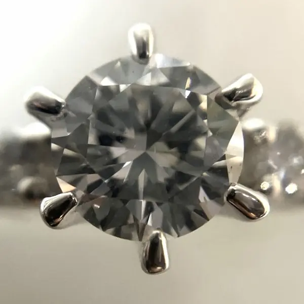 ダイヤ　0.352ct