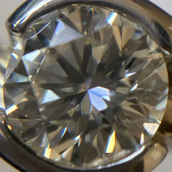 ダイヤ　1.06ct