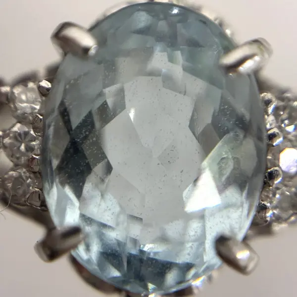 アクアマリン　1.95ct