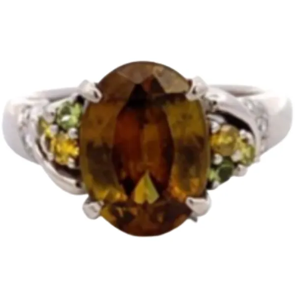 Pt･Pm900 スフェーン・ダイヤモンド リング 3.49 ct 0.06・D0.165 ct