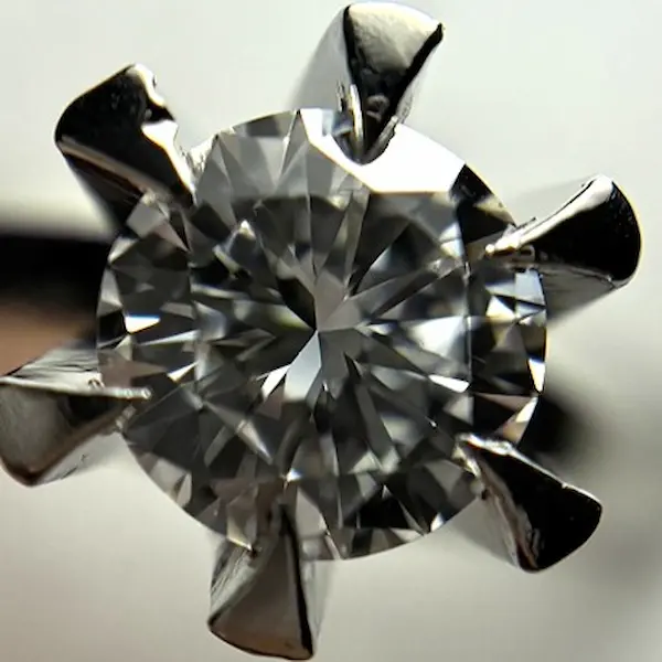 ダイヤ　0.55ct