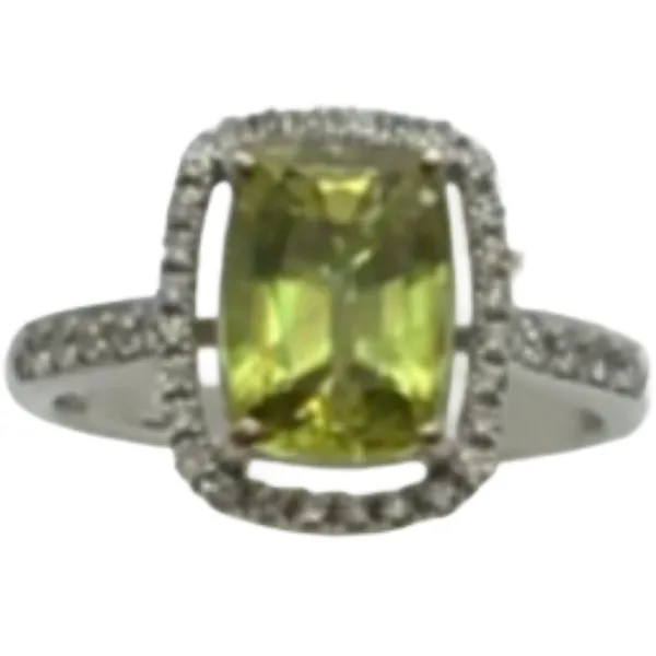 K18WG スフェーン・ダイヤモンド リング 2.26 ct D0.23 ct