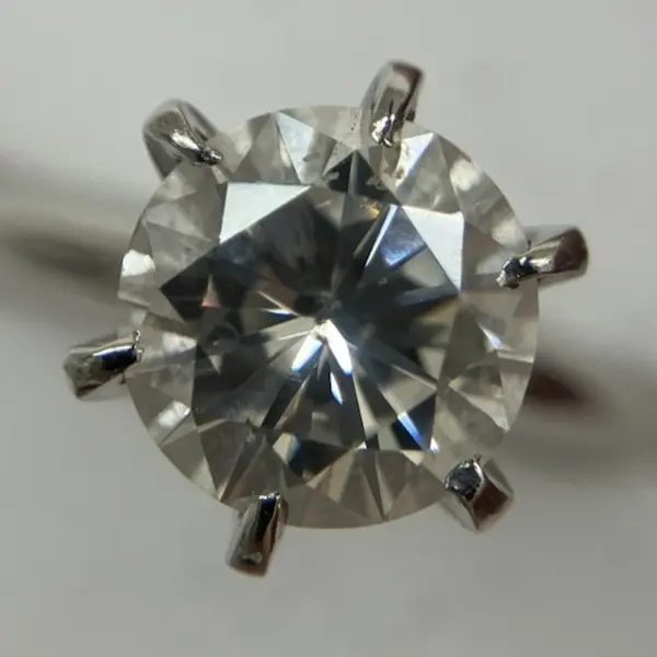 ダイヤ　1.05ct