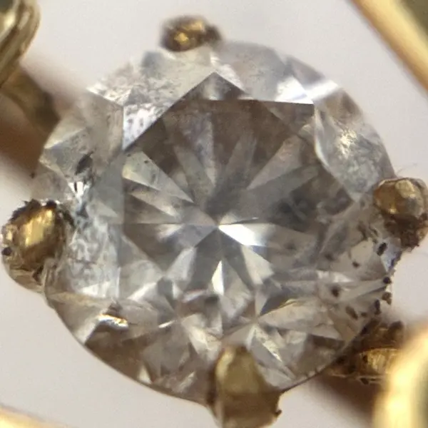 ダイヤ　0.1ct