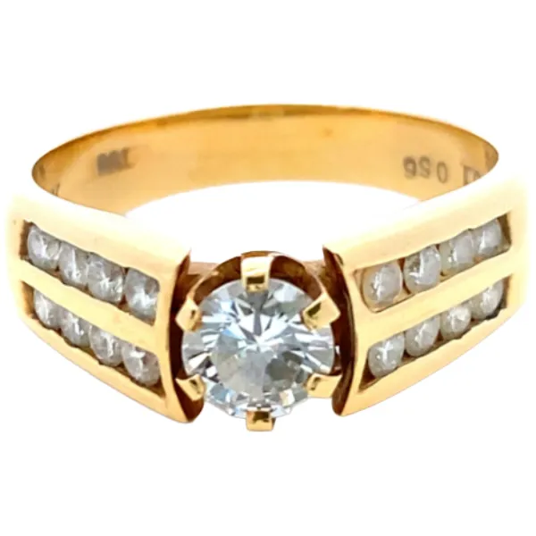 K18 ダイヤモンド リング 0.61・0.56ct