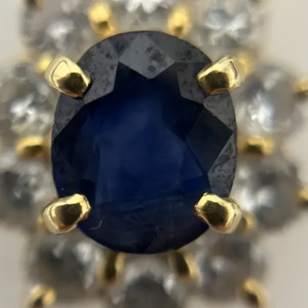 サファイア　0.72ct