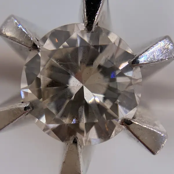ダイヤ　0.98ct